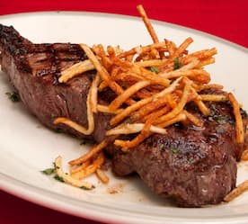 plated steak 