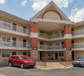 extended stay hotel exterior