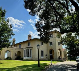 Blandwood Museum exterior