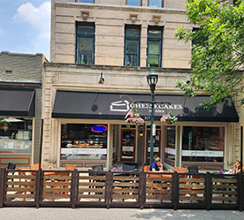 cheesecake bakery exterior and patio seating