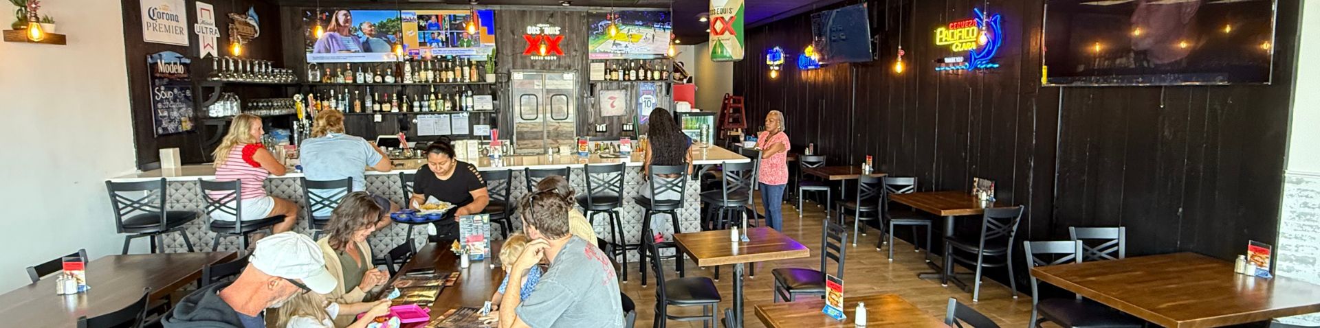the restaurant's dining area and wall decor