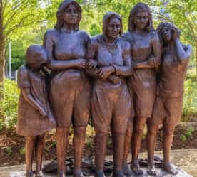Holocaust Memorial 