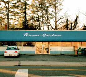 Brown-Gardiner Fountain exterior