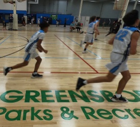 kids playing basketball