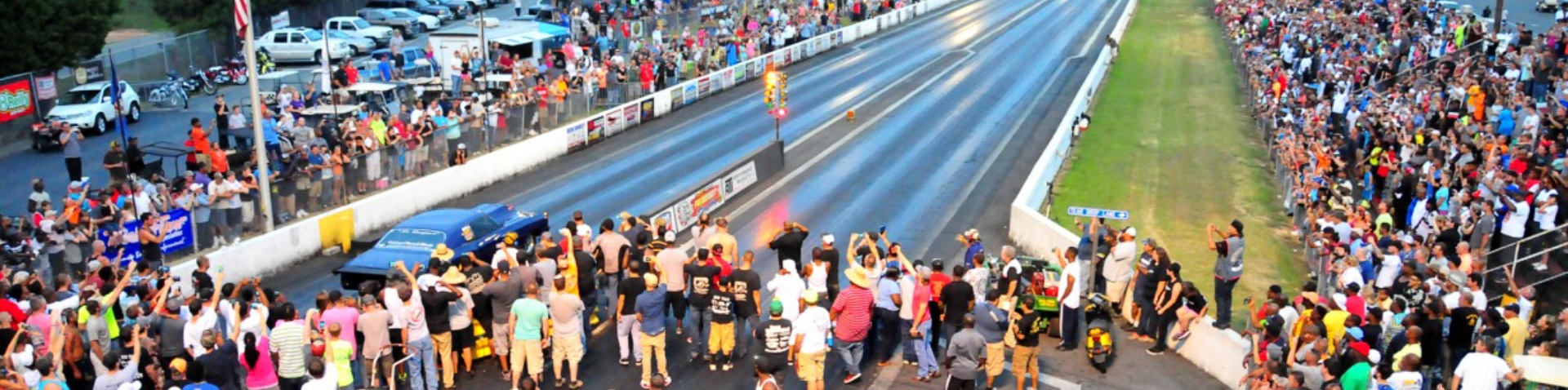 fans on racetrack